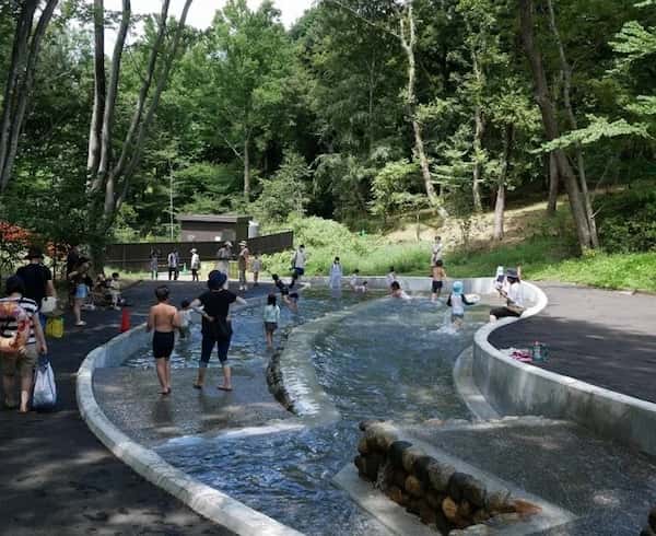 水遊び